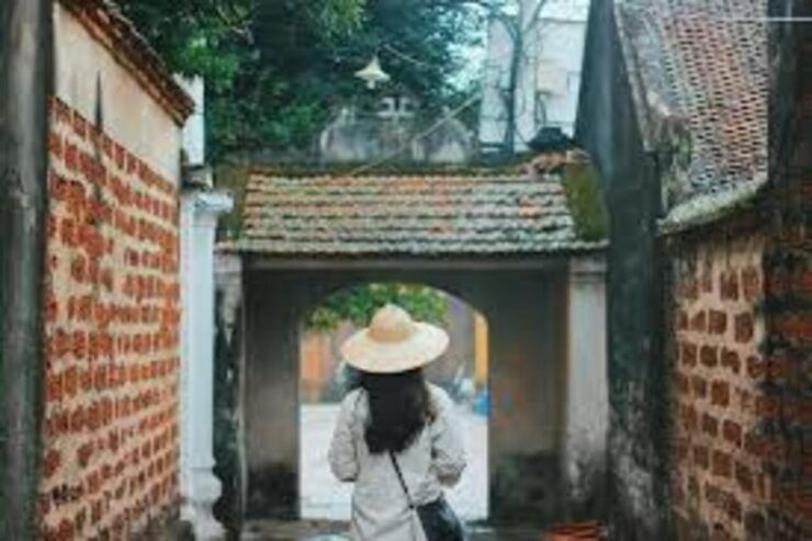 From Hanoi:Private Duong Lam Ancient Village Best Guide - Historical Significance