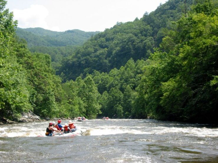 From Hartford: Upper Pigeon River White Water Rafting Tour - Booking Details