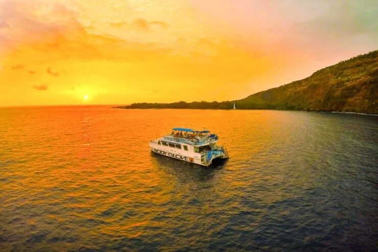 From Hawaii: Historical Dinner Cruise Tour to Kealakekua Bay - Activity Details