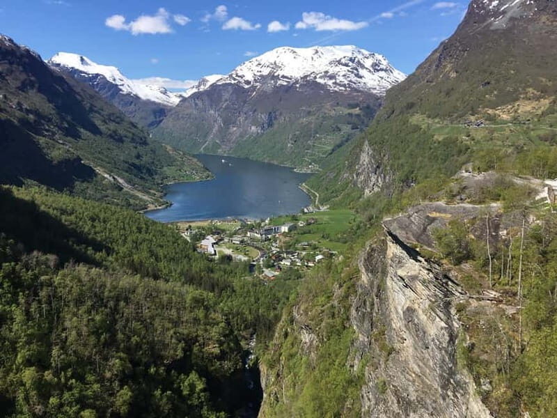 From Hellesylt: Geiranger Highlights Tour with Photo Stops - Who Will Love This Tour?