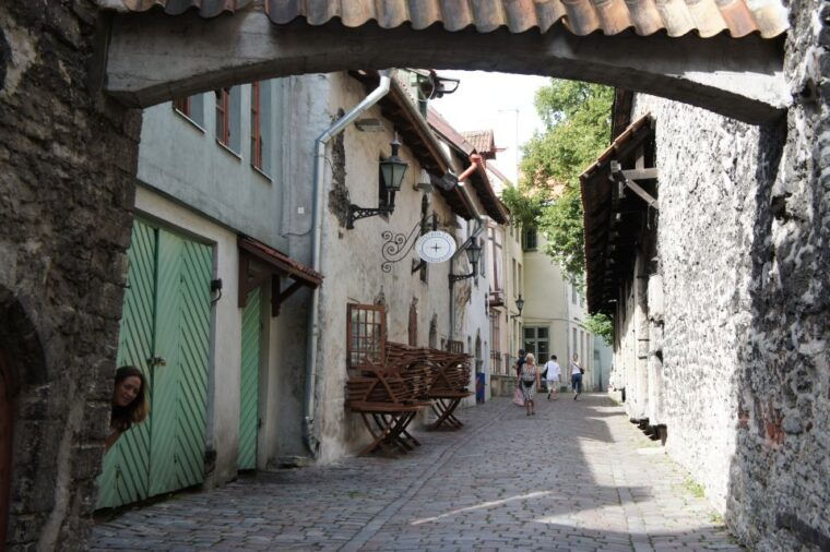 From Helsinki: Guided Day Trip to Tallinn by Ferry & VIP Car - Final Thoughts