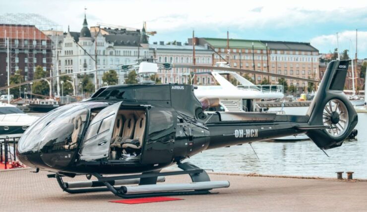 From Helsinki: Helicopter Day Trip to Tallinn - Experience Highlights in Tallinn