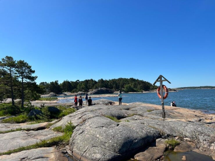 From Helsinki: Porkkalanniemi Day Trip With Hike and Lunch - Experience