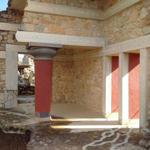 From Heraklion: Knossos Palace Entry Ticket and Private Tour - Positive Customer Reviews and Feedback