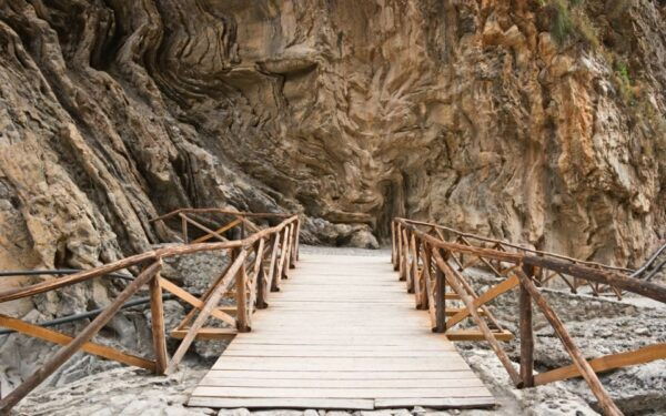 From Heraklion: Majestic Guided Hike Through Samaria Gorge - Directions