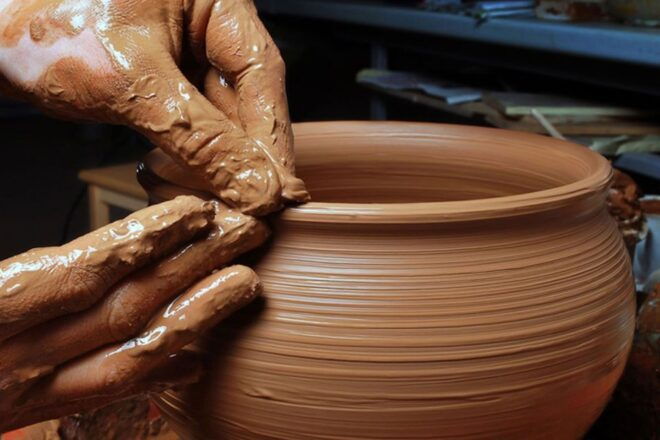 From Heraklion: Wine & Pottery Flavours - Wine Tasting in Myrtia