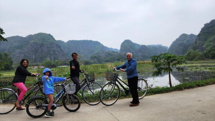 From HN: Hoa Lu - Trang An - Mua Cave & Buffet (Small Group) - Tour Highlights