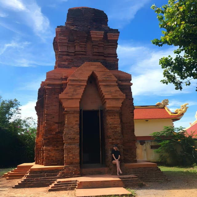 From Ho Chi Minh: 2N1D Discover the Beauty of Mui Ne Beach - Transportation and Services