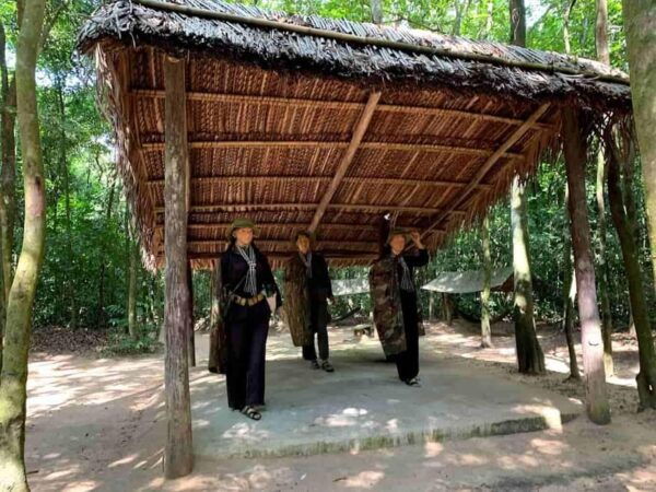 From Ho Chi Minh City: Cu Chi Tunnels and History - Local Cuisine Experience