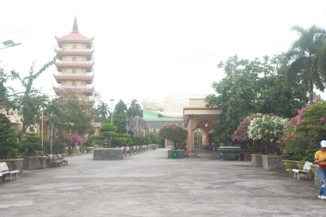 From Ho Chi Minh City: Mekong Delta 2-Day Tour With Hotel - Inclusions and Amenities