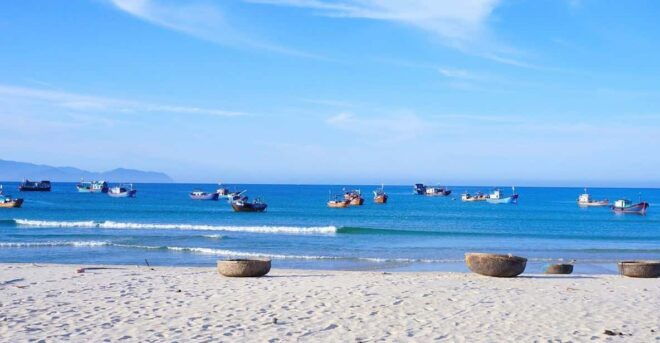 From Ho Chi Minh City: Mui Ne Beach & Fairy Stream - Guided Tour Experience