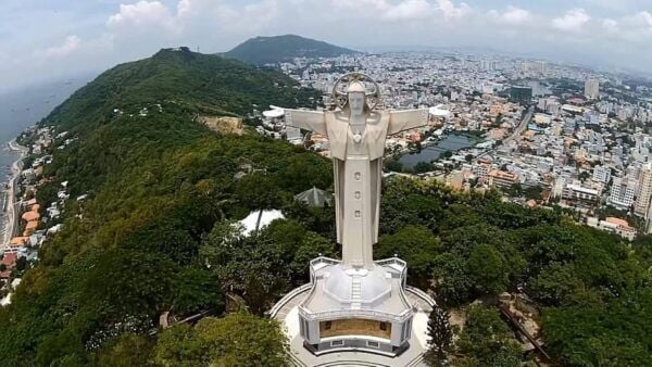 From Ho Chi Minh City: Vung Tau Beach Day Trip - Booking Information