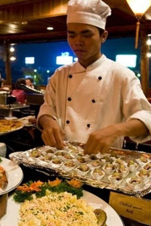 From Ho Chi Minh: Dinner on Cruise Saigon River - Good To Know