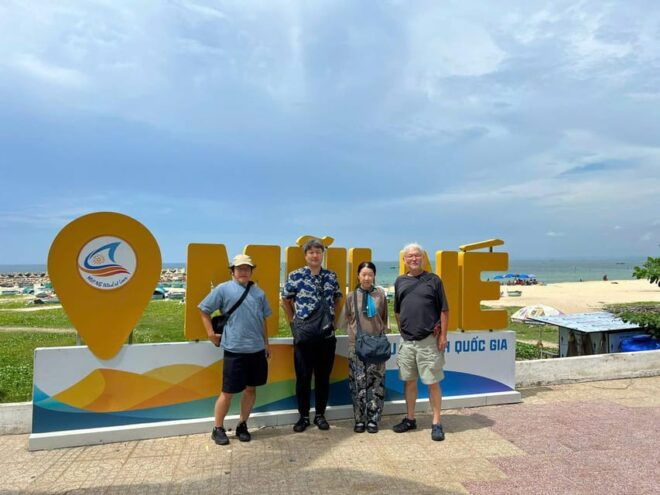 From Ho Chi Minh: Mui Ne 1 Day Tour - Dining Experience