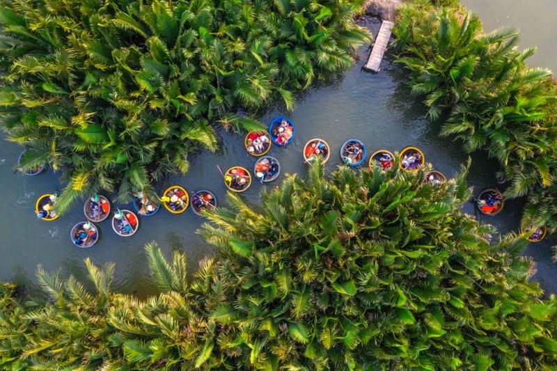 From Hoi An: Cooking Class, Coconut Basket Boat & Lantern Release - Cam Thanh’s basket boats and palm waterways