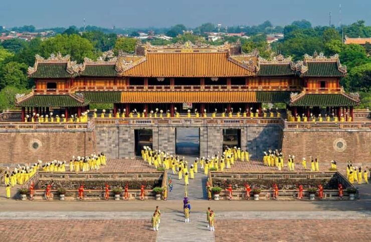 From Hoi An/Da Nang: Hue Imperial City Group Tour With Lunch - Good To Know