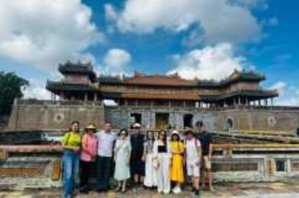 From Hoi An/Da Nang: Hue Imperial City Group Tour With Lunch - What to Expect