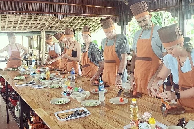From Hoi An: Market Tour Basket Boat Ride and Cooking Class - Customer Reviews and Ratings