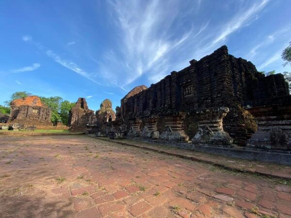 From Hoi An: My Son Sanctuary Sunset Tour With Quang Noodle. - Accessibility Information