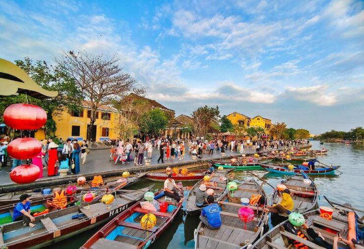 From Hoi An: One-Way Shuttle Bus to Da Nang - Travel Experience Highlights