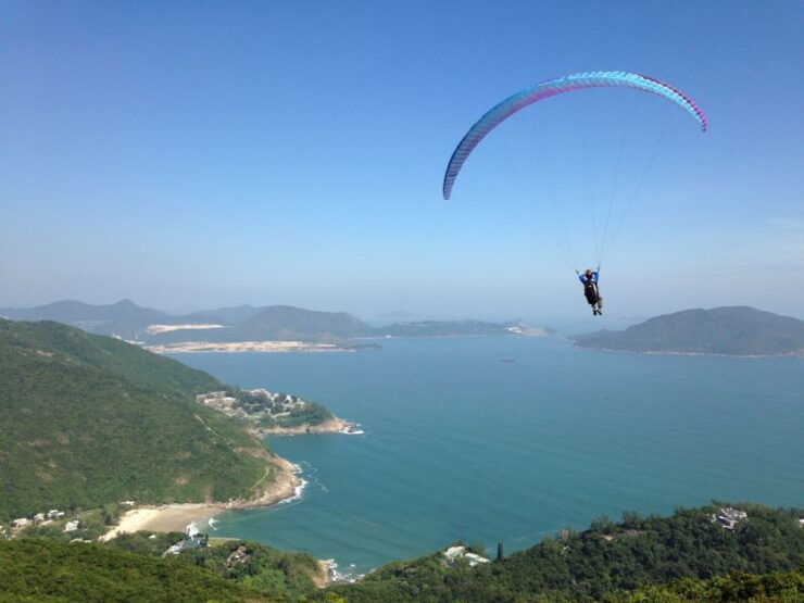 From Hong Kong City: The Dragons Back Hiking Tour - Activity Description