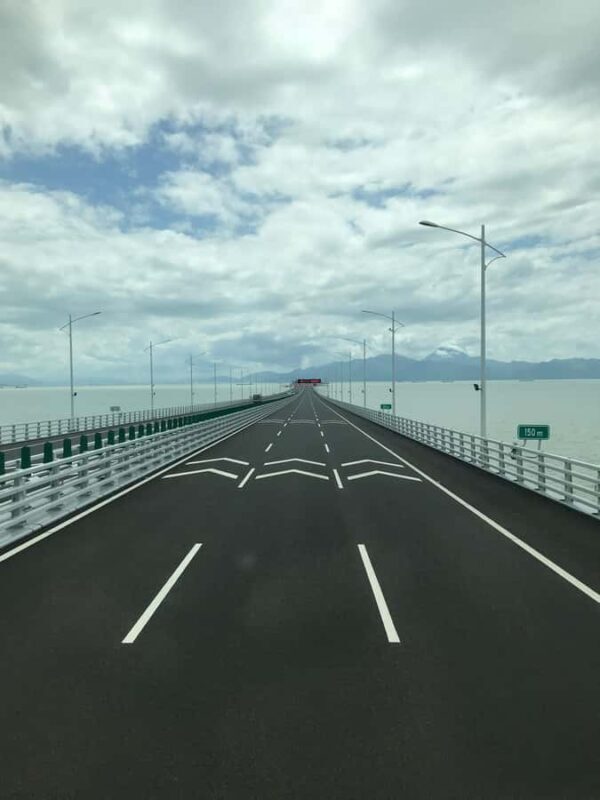 From Hong Kong: Macau Night Tour via HZMB w/Dinner, Transfer - Good To Know