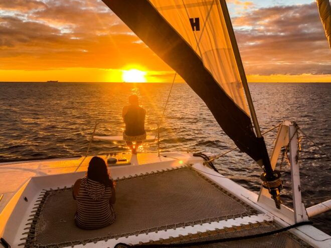 From Honolulu: Private Catamaran Cruise With Captain & Crew - Full Description of the Catamaran Cruise