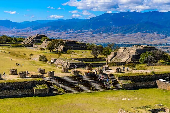 From Huatulco Cultural getaway to Oaxaca in 1 day - A Deep Dive into the Huatulco to Oaxaca Tour