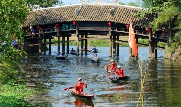 From Hue Bus Trip To Hoi An, Marbe Moutain, Hai Van Pass.. - Travel Safety Guidelines