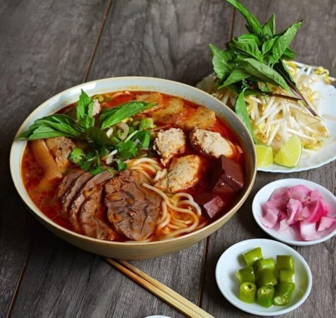 From Hue: Hue Evening Foodie Cyclo Tour. - What to Expect