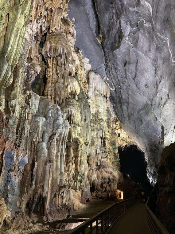From Hue: Phong Nha Cave and La Vang Holy Land Day Trip - The La Vang Holy Land Visit