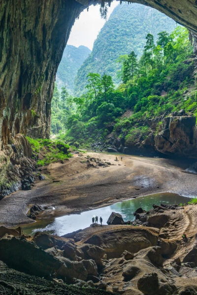 From Hue to Phong Nha: A Day Adventure/Only Odd Days - What to Bring