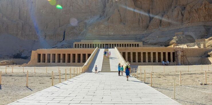 From Hurghada: Luxor Private Guided Tour - Booking and Cancellation Policy