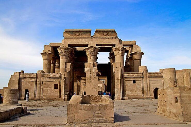 From Hurghada:Private Day Trip to Abydos,Osirein and Dendera - Booking Details