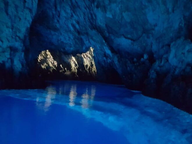 From Hvar: Blue Cave Group Speedboat Tour Full Day - What to Bring
