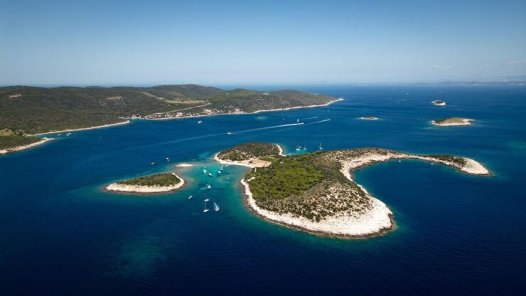From Hvar: Vis Island, Blue Cave and Pakleni Islands - Tour Itineraries and Highlights