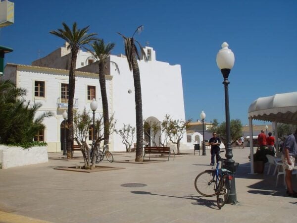 From Ibiza: Ferry and Guided Bus Excursion in Formentera - Pickup Information