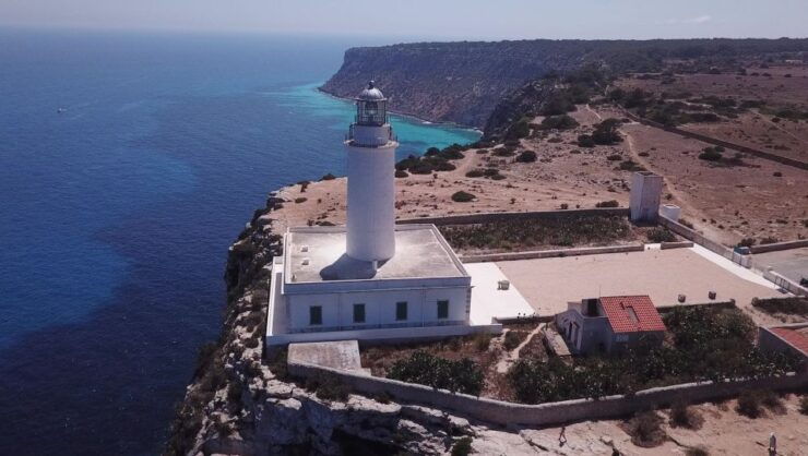 From Ibiza: Same-Day 2-Way Ferry Ticket to Formentera - Experience in Formentera