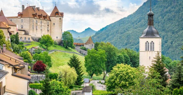 From Interlaken: Gruyères, Cheese Factory & Cailler Tour - Booking Information
