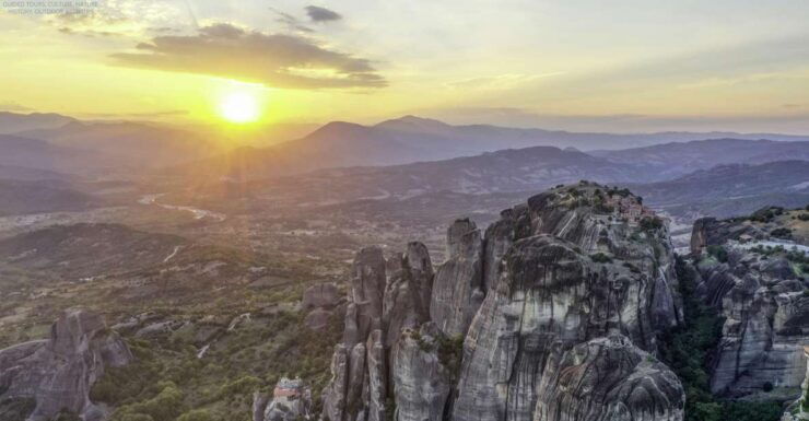 From Ioannina Sunset Tour to Meteora Rocks & Monasteries - Highlights of the Tour