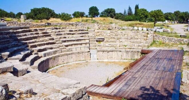 From Istanbul: 2 Day Gallipoli and Troy Tour With Hotel - Explore Ancient Troy