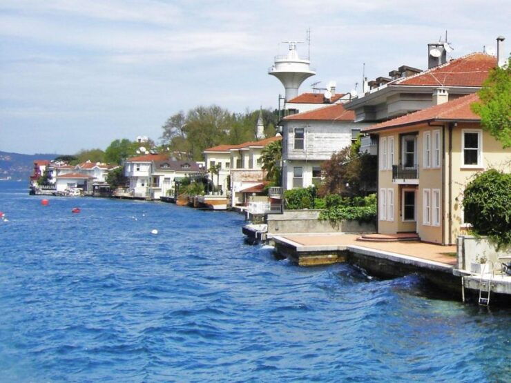 From Istanbul: Bosphorus Cruise With Two Continents Tour - Activity Details
