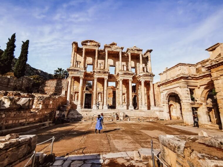 From Istanbul: Pamukkale and Ephesus Tour 2-Day By Flights - Food and Accommodation: A Taste of Turkey
