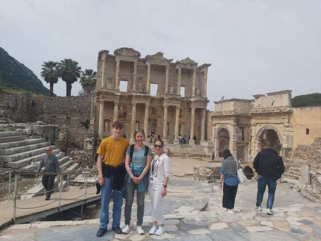 From Izmir: Full Day Highlight Ephesus Tour - House of Virgin Mary