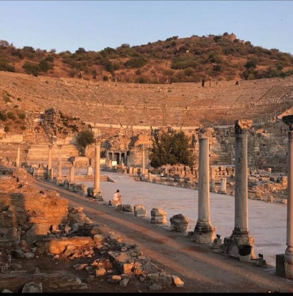 From Izmir: Full Day Highlight Ephesus Tour - Brunch and Dining