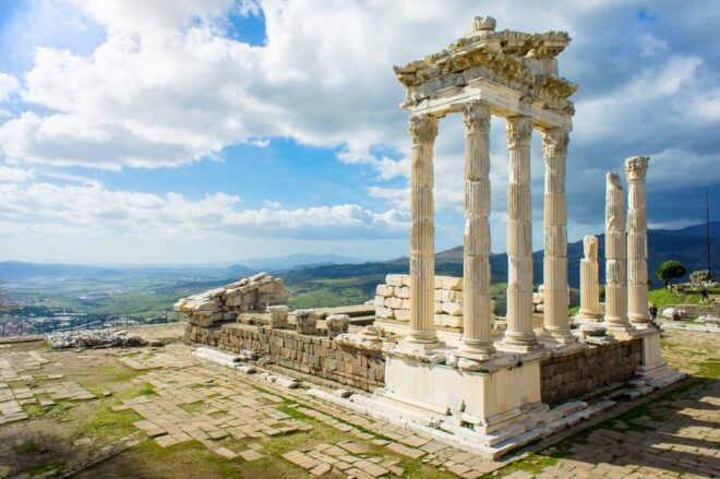 From Izmir: Private Day Trip to Acropolis of Pergamon - Cultural Contributions and Innovations