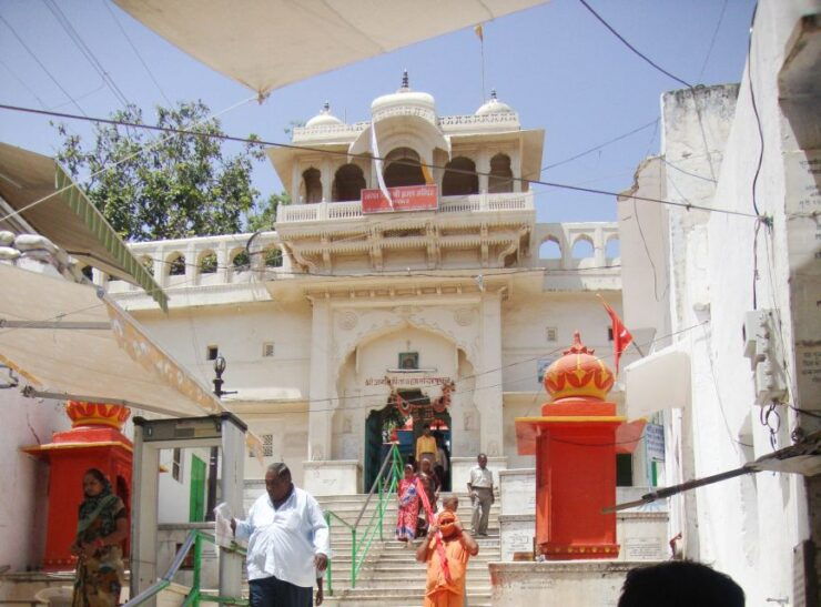 From Jaipur: Brahma Temple and Pushkar Lake Private Day Trip - Inclusions