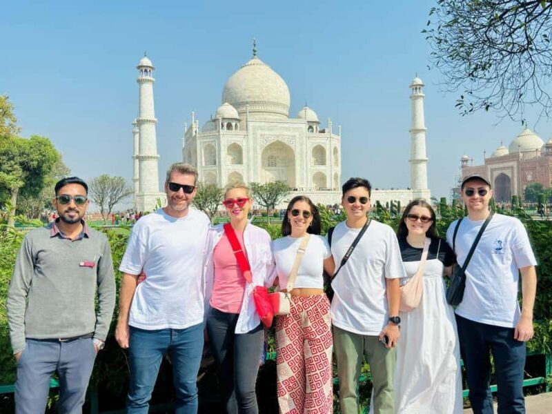 From Jaipur: Private Luxury Taj Mahal & Agra Fort Tour - A Luxurious Lunch at a 5-Star Hotel