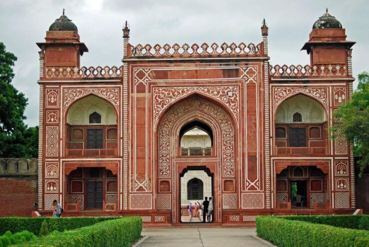 From Jaipur: Private Same Day Trip to Taj Mahal & Agra Fort - Inclusions