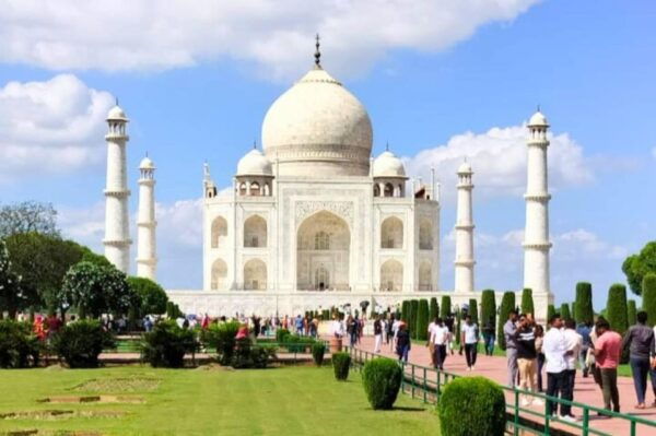 From Jaipur: Taj Mahal, Agra Fort, Baby Taj Day Trip by Car - Common Questions